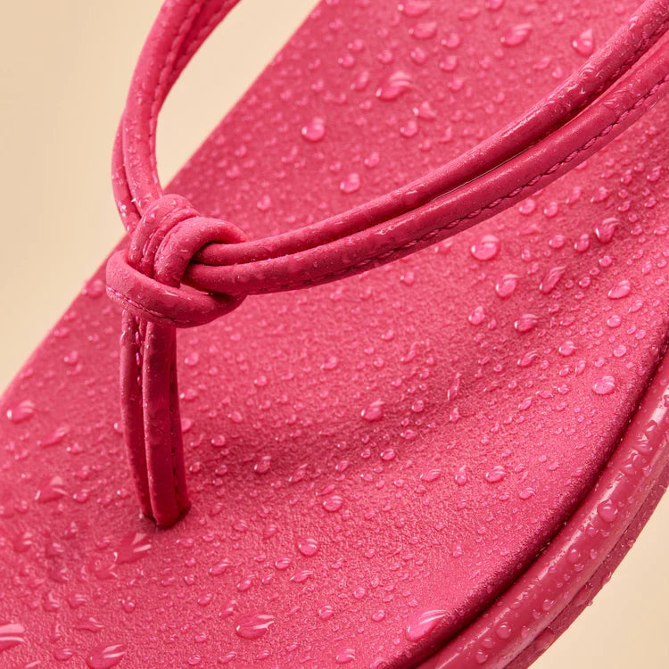 Women's Aka